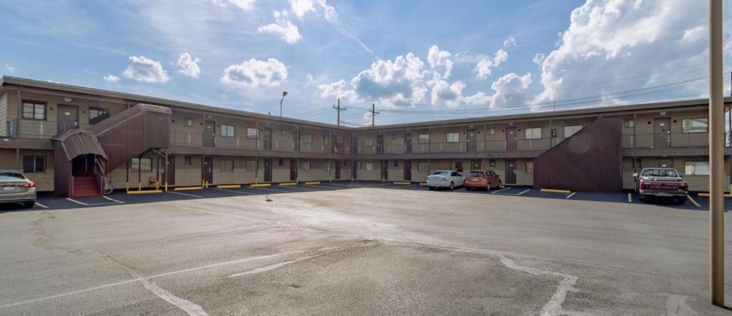 Dubois Manor Motel Eksteriør billede