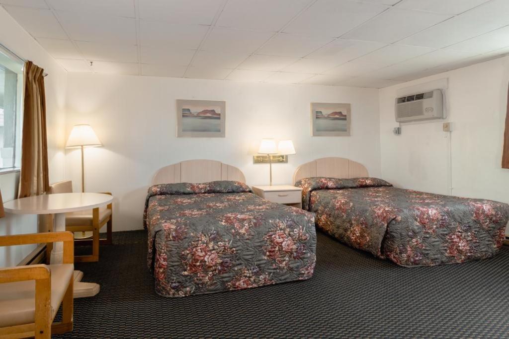 Dubois Manor Motel Eksteriør billede