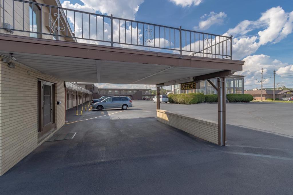 Dubois Manor Motel Eksteriør billede
